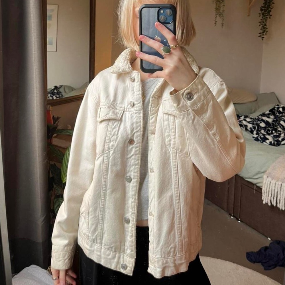 LAST CHANCE! Women's Topshop Cream Sherpa Denim Jacket